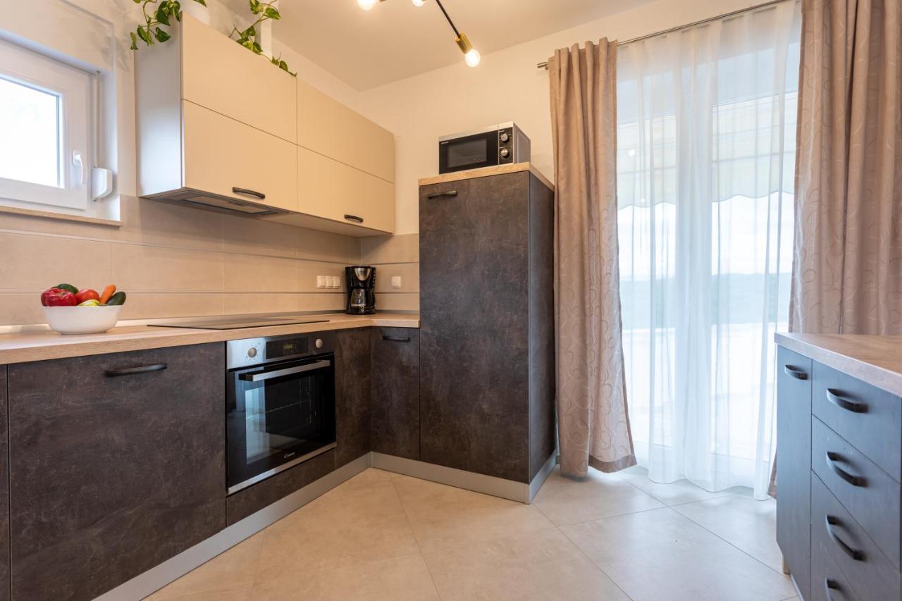 Sveti Ivan Dobrinjski Apartment Ivan מראה חיצוני תמונה