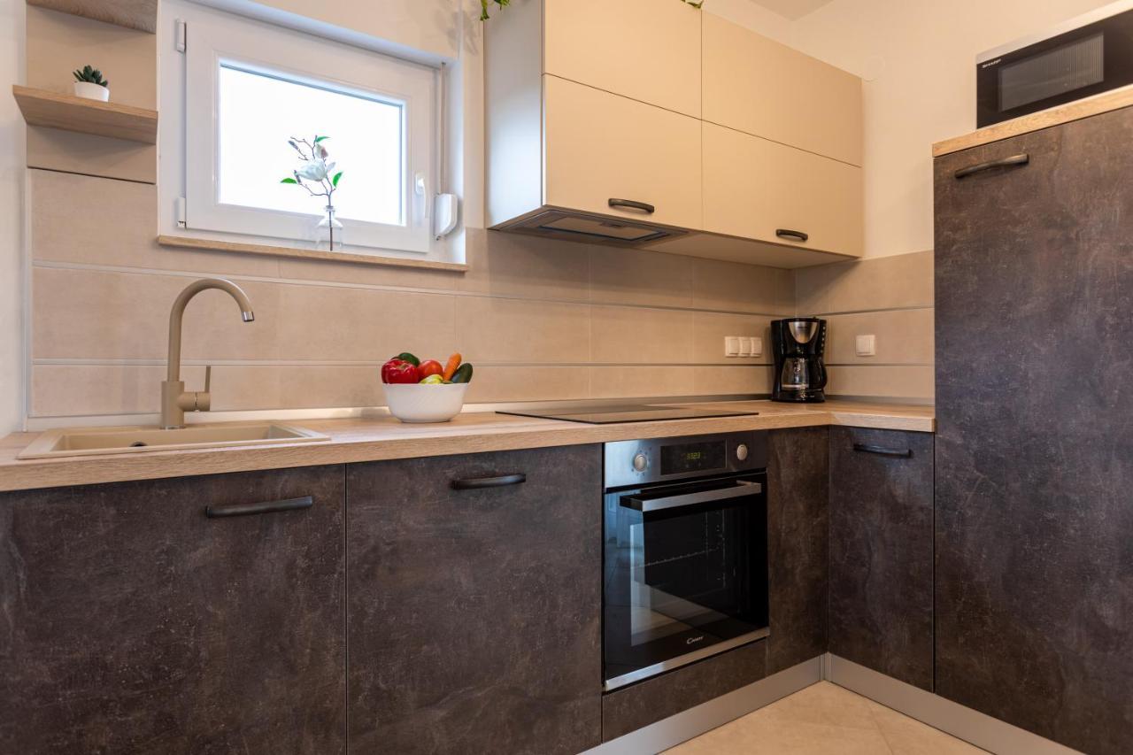Sveti Ivan Dobrinjski Apartment Ivan מראה חיצוני תמונה